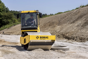 Vibrationswalzen – 13000kg Gewicht