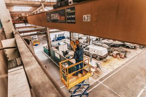 Arbeitsbühnen – Scherenarbeitsbühne 8m