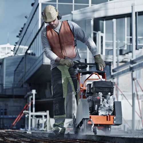 Fugenschneider – hydr. Vorschub bis 600mm